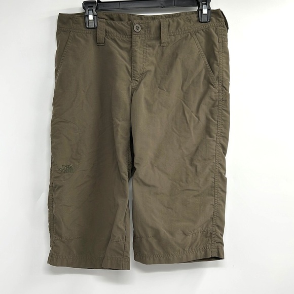 The north face women’s Bermuda shorts women’s 6 - Picture 1 of 7